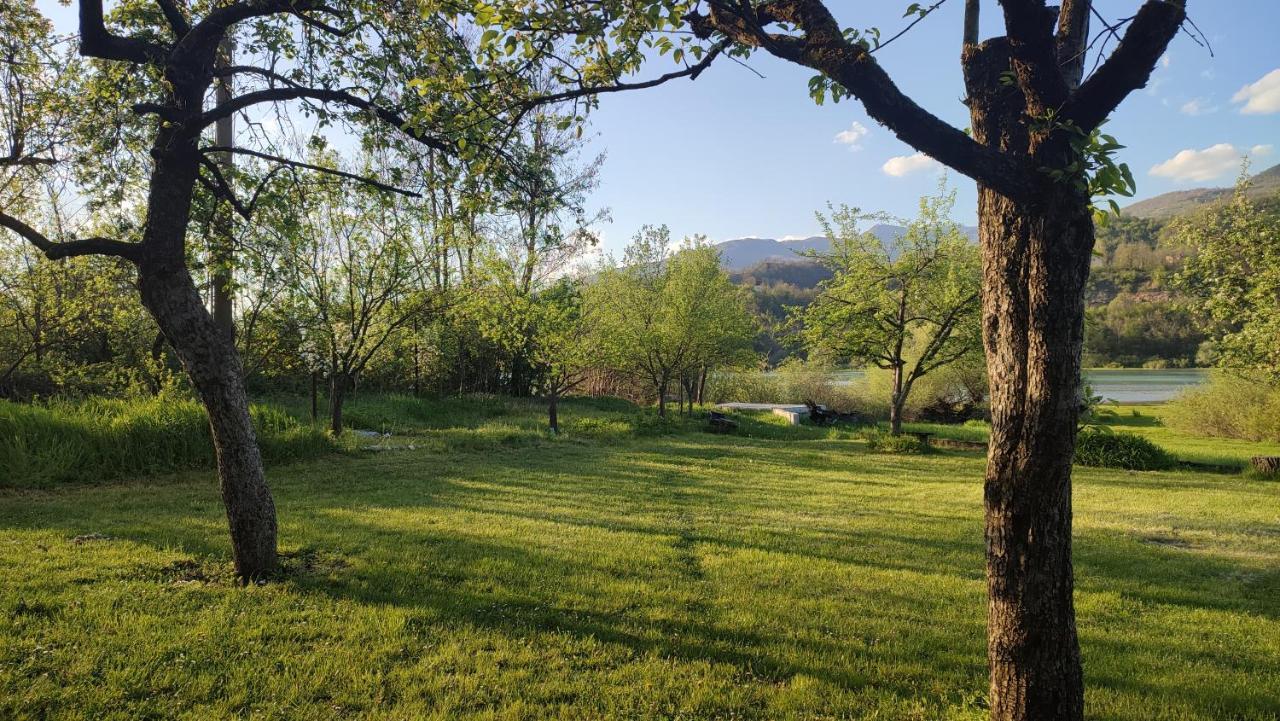 Konjic Lakeside Resort Kamer foto