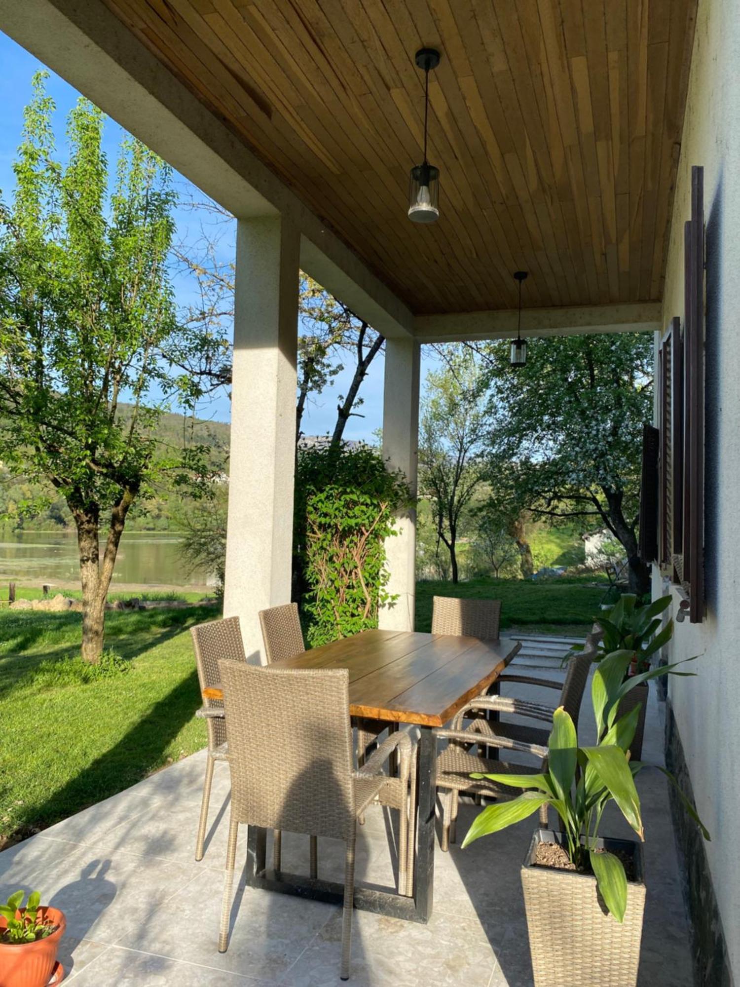 Konjic Lakeside Resort Buitenkant foto
