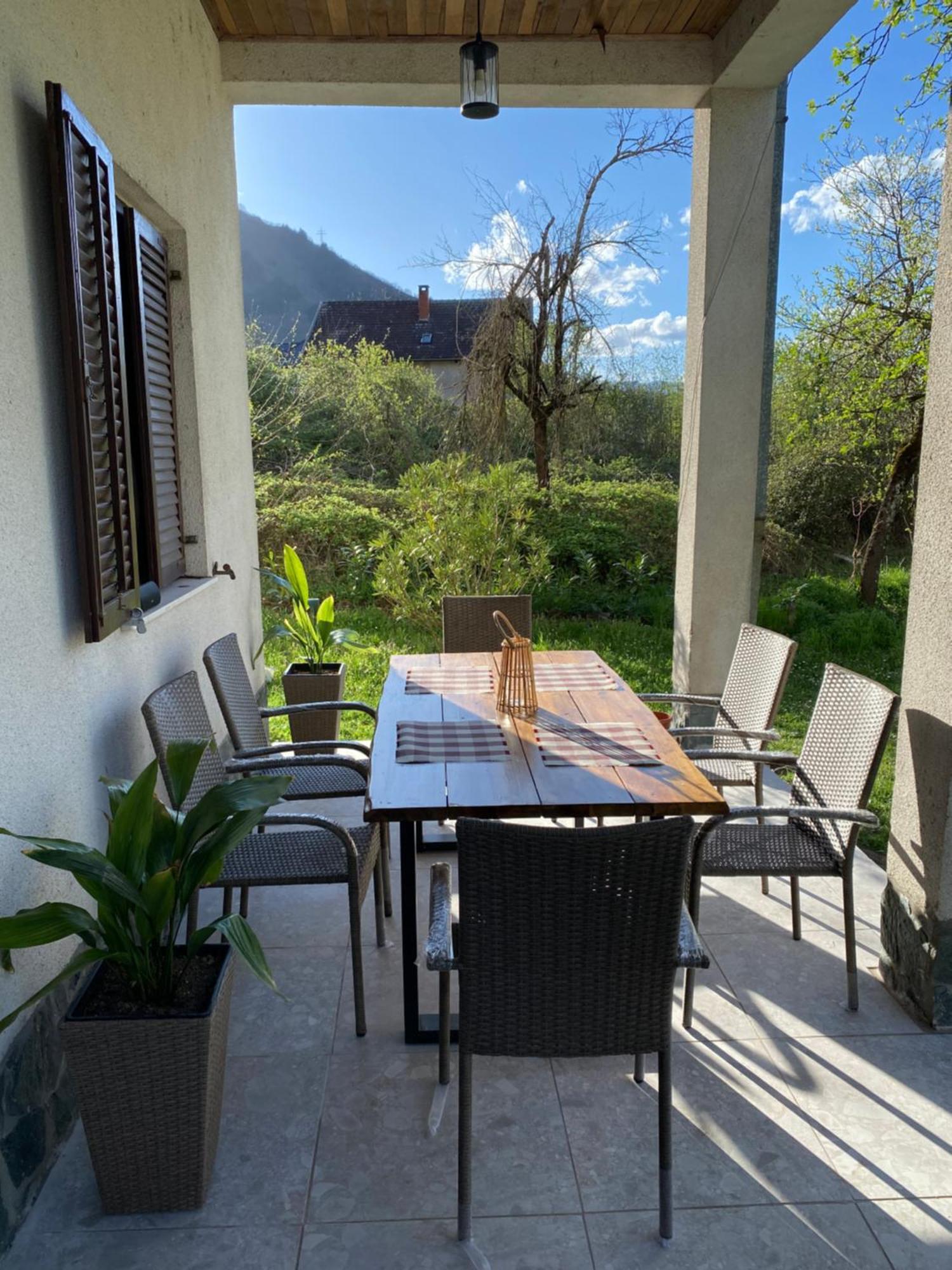 Konjic Lakeside Resort Buitenkant foto