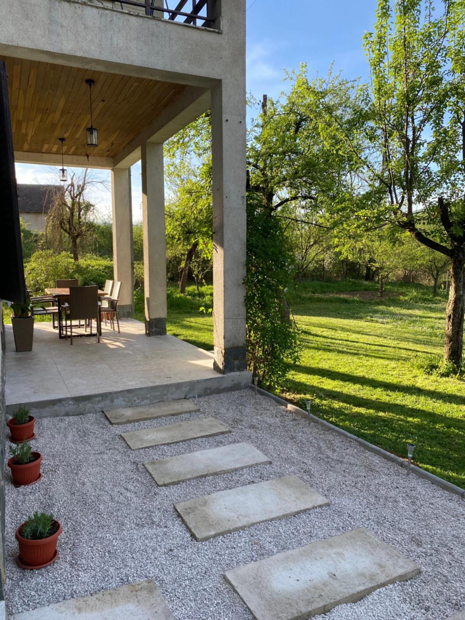 Konjic Lakeside Resort Buitenkant foto